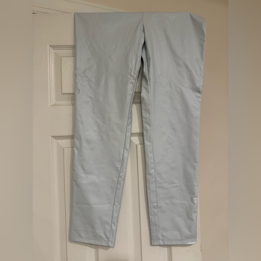 Francesca's Collections Women's Soft Gray Skinny Jeans